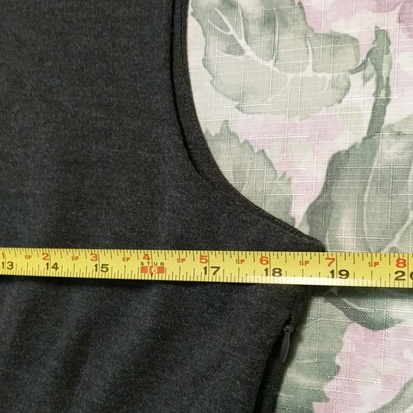 Dress - Picture 5 of 8